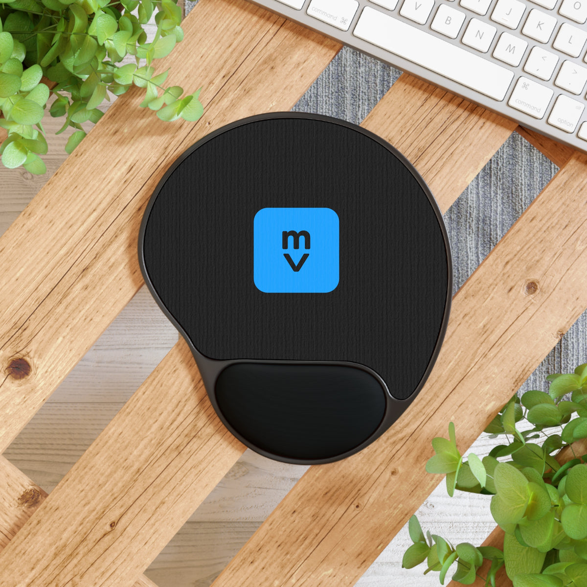 Sample Mouse Pad With Wrist Rest